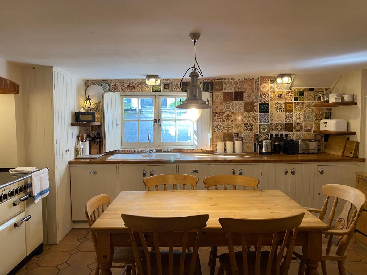 Picturesque Seaside Cottage Next To Viking Bay - Broadstairs Bagian luar foto
