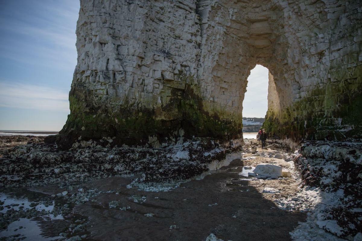 Picturesque Seaside Cottage Next To Viking Bay - Broadstairs Bagian luar foto