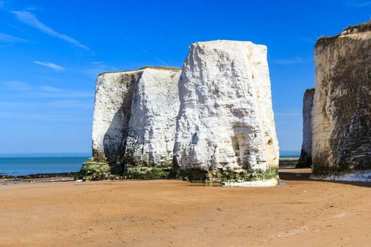 Picturesque Seaside Cottage Next To Viking Bay - Broadstairs Bagian luar foto